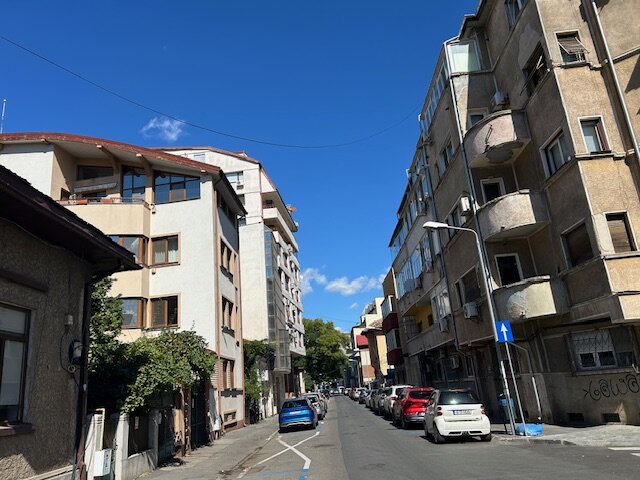 Toamnei Dacia ap2 camere cochet P+M reabilitat central 5 min ASE investitie